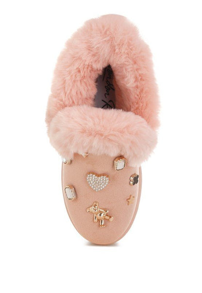 Zeta Charm Detail Slip On Snow Boots - Blu Lotus Boutique