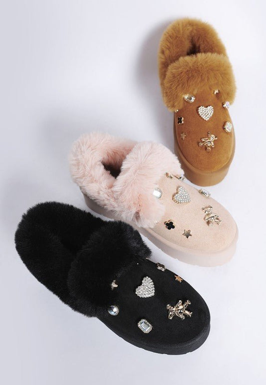Zeta Charm Detail Slip On Snow Boots - Blu Lotus Boutique