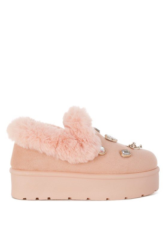 Zeta Charm Detail Slip On Snow Boots - Blu Lotus Boutique