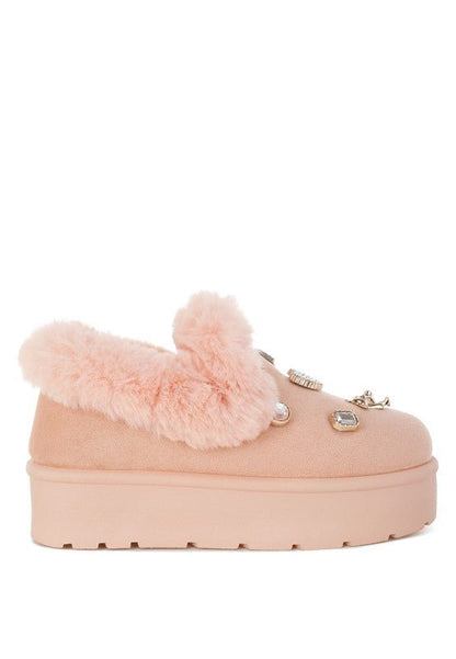 Zeta Charm Detail Slip On Snow Boots - Blu Lotus Boutique
